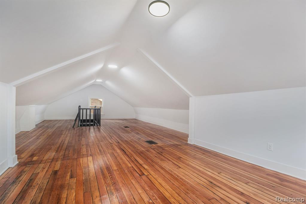 629 TAYLOR Street, Detroit, MI 48202 — Photo 23