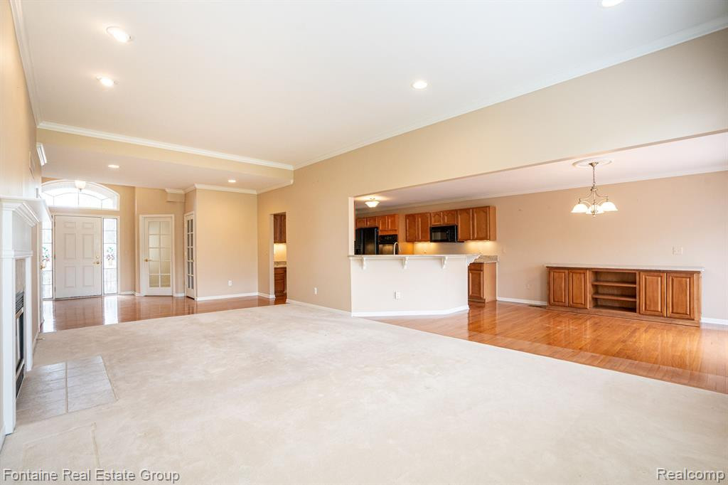 49478 N GLACIER, Northville, MI 48168 — Photo 6