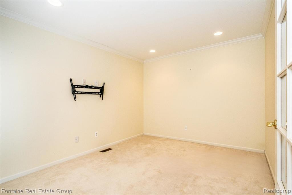 49478 N GLACIER, Northville, MI 48168 — Photo 20