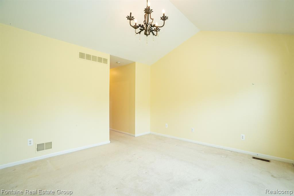 49478 N GLACIER, Northville, MI 48168 — Photo 25