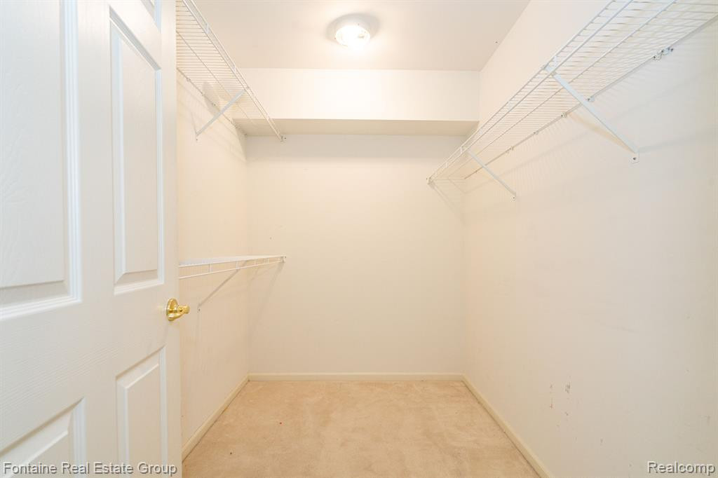 49478 N GLACIER, Northville, MI 48168 — Photo 26