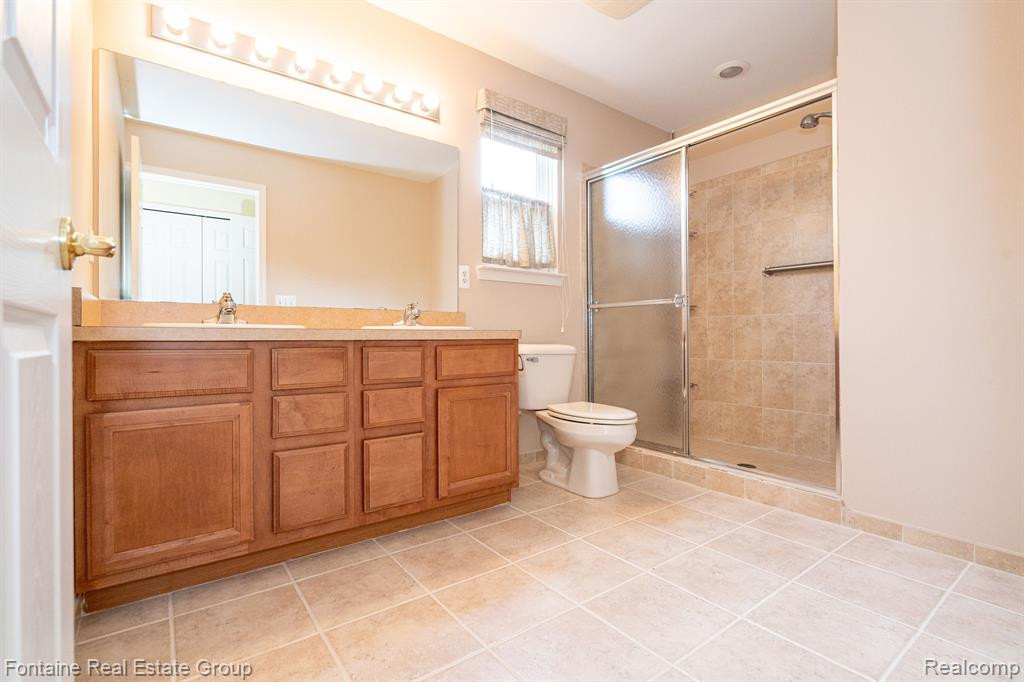 49478 N GLACIER, Northville, MI 48168 — Photo 27