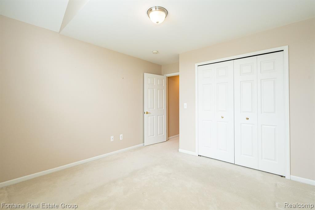 49478 N GLACIER, Northville, MI 48168 — Photo 29