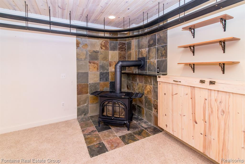 49478 N GLACIER, Northville, MI 48168 — Photo 34