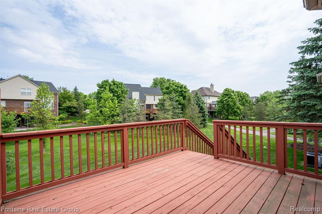49478 N GLACIER, Northville, MI 48168 — Photo 42