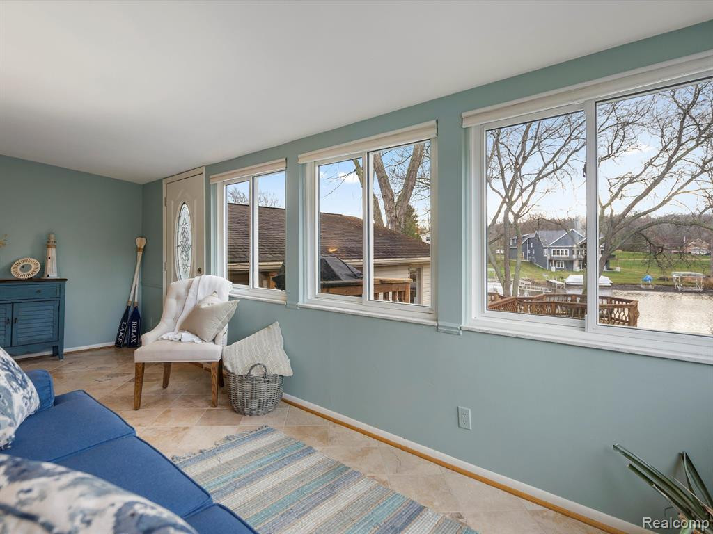 7527 Ore Knob Drive, Fenton, MI 48430 — Photo 14