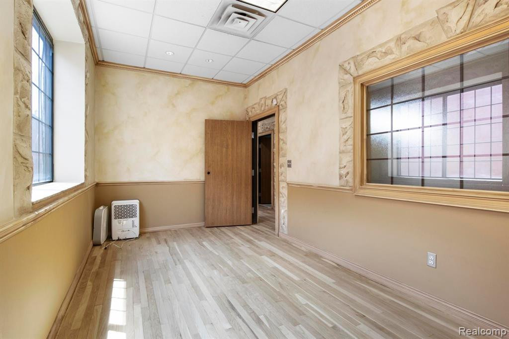 5641 Schaefer Avenue, Dearborn, MI 48126 — Photo 22