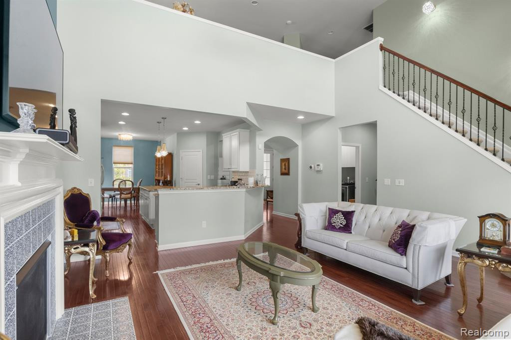 49531 GREAT FALLS Road, Canton, MI 48188 — Photo 16