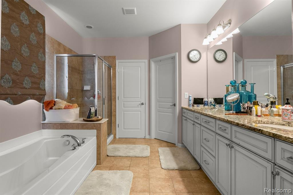 49531 GREAT FALLS Road, Canton, MI 48188 — Photo 26