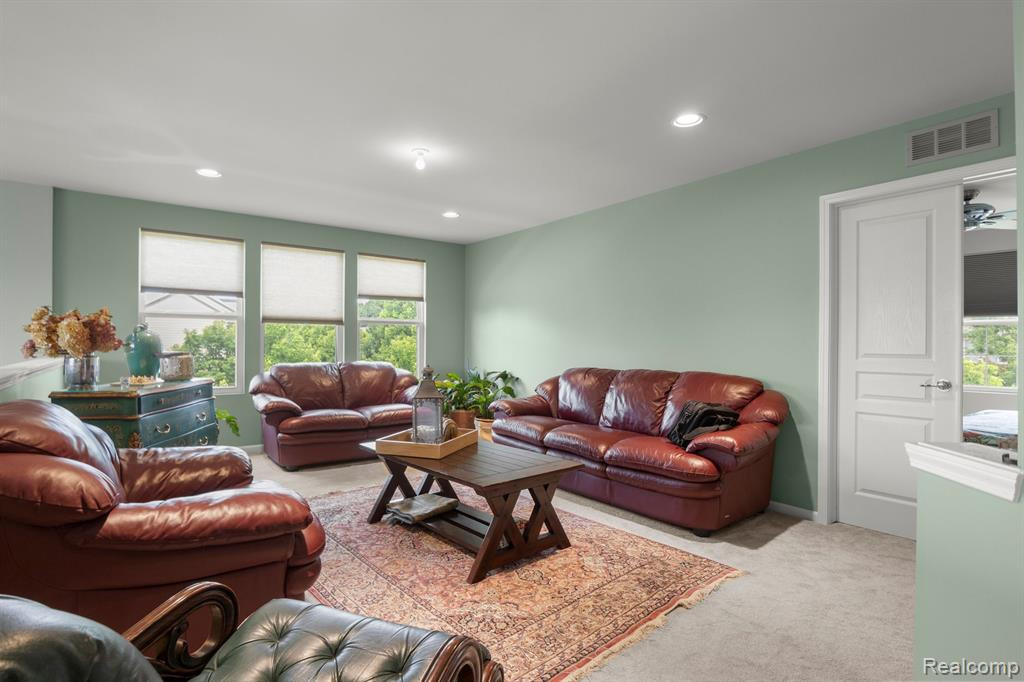 49531 GREAT FALLS Road, Canton, MI 48188 — Photo 29