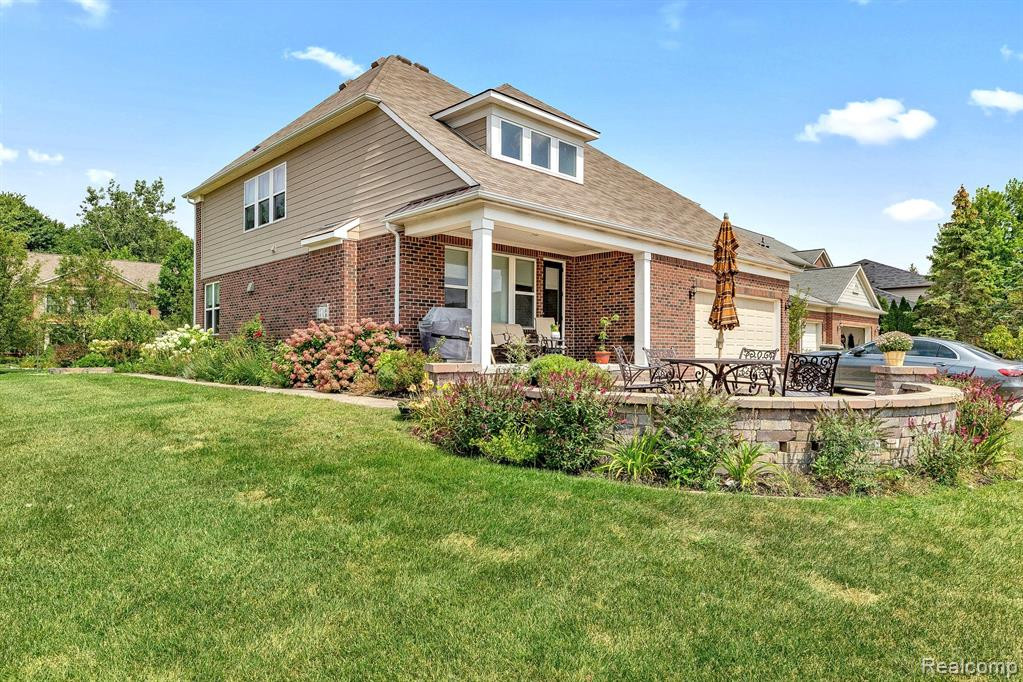 49531 GREAT FALLS Road, Canton, MI 48188 — Photo 55