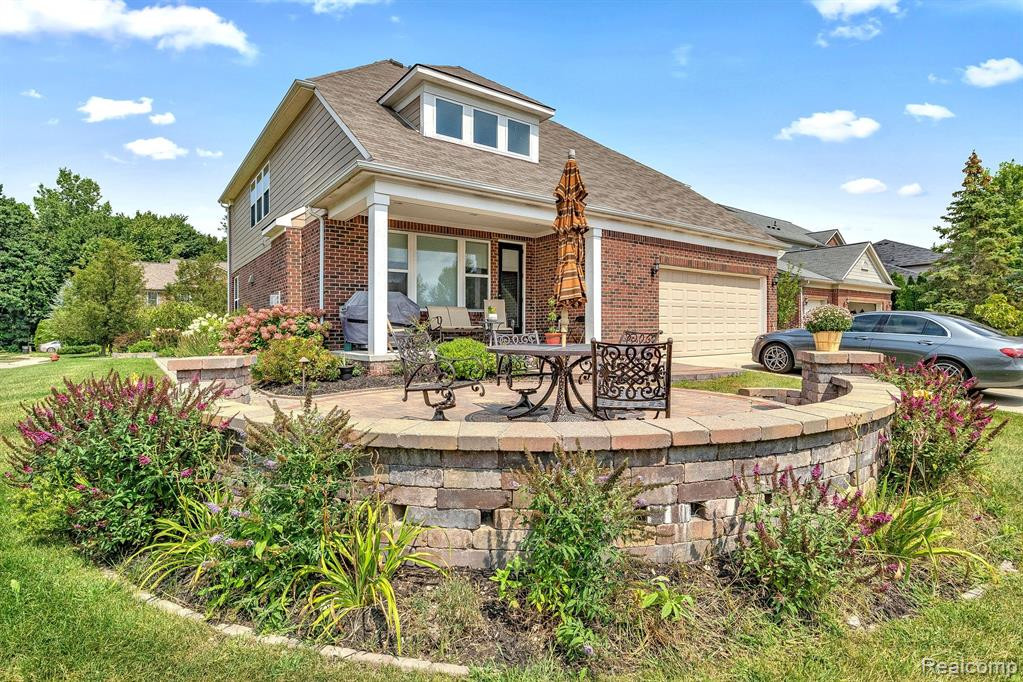 49531 GREAT FALLS Road, Canton, MI 48188 — Photo 56