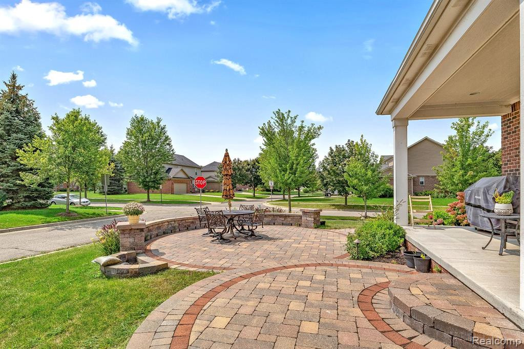 49531 GREAT FALLS Road, Canton, MI 48188 — Photo 59