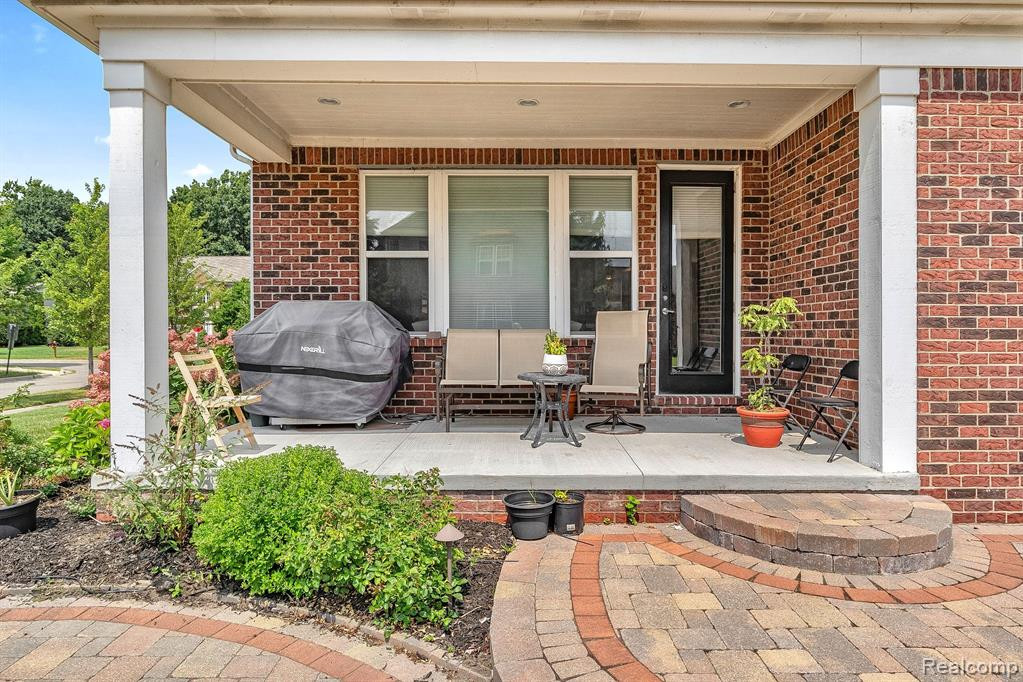 49531 GREAT FALLS Road, Canton, MI 48188 — Photo 60