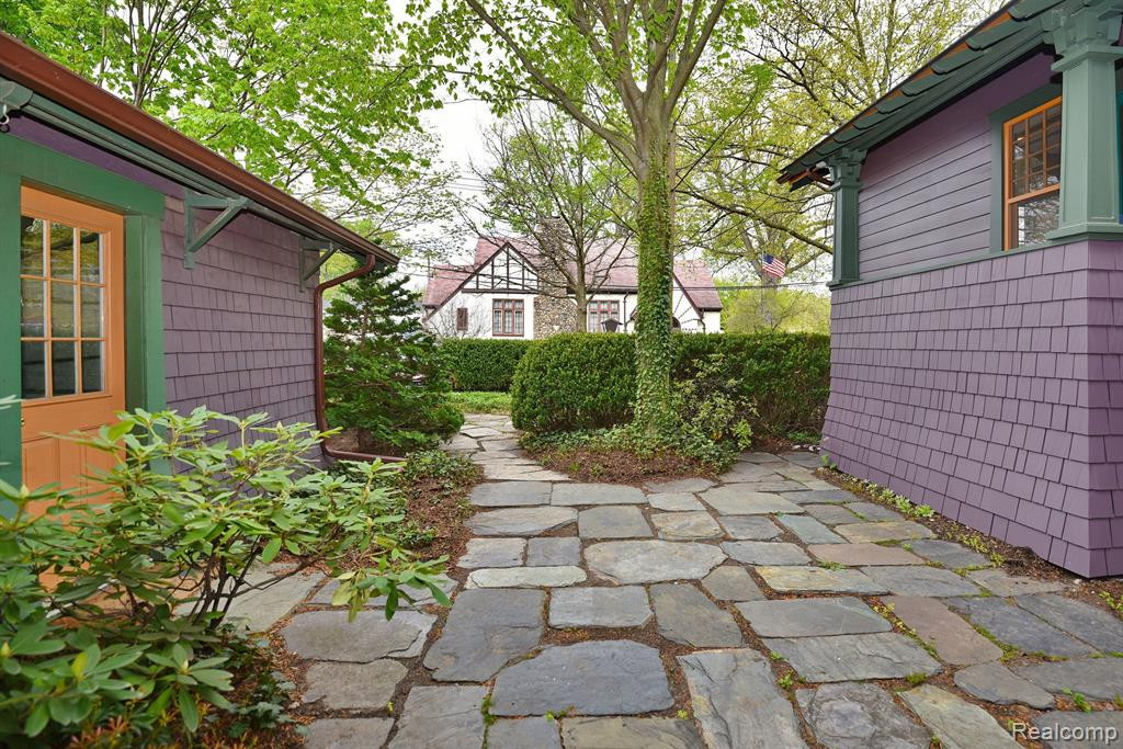 621 W 4TH Street, Royal Oak, MI 48067 — Photo 3