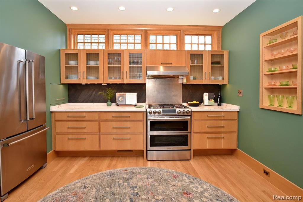 621 W 4TH Street, Royal Oak, MI 48067 — Photo 4