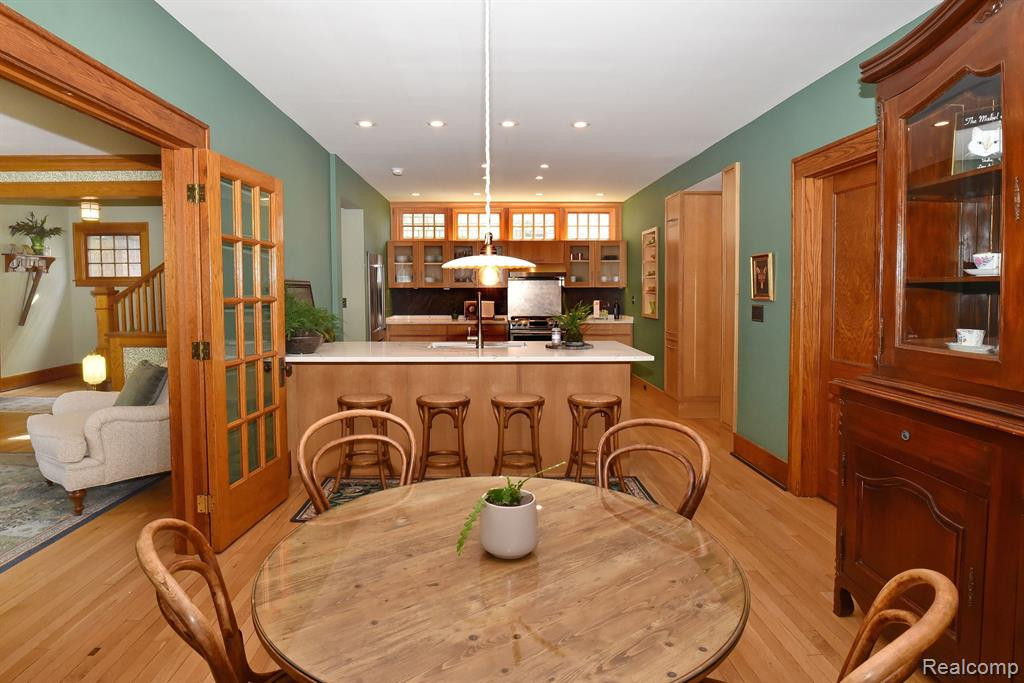 621 W 4TH Street, Royal Oak, MI 48067 — Photo 11