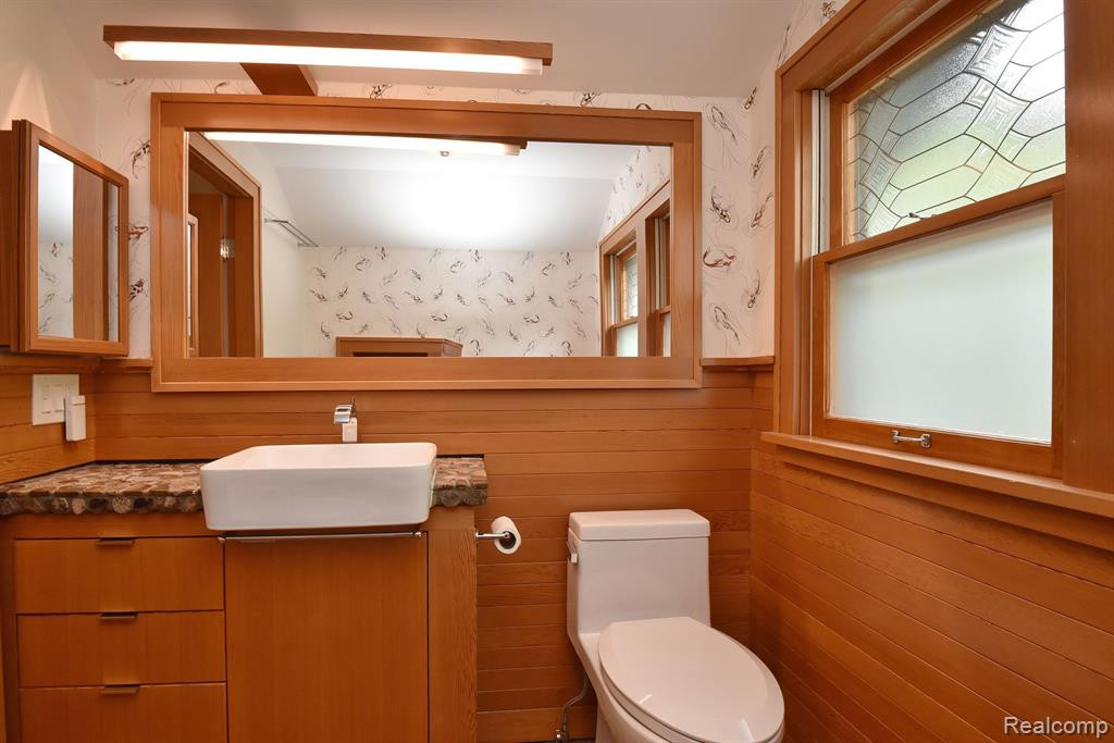 621 W 4TH Street, Royal Oak, MI 48067 — Photo 19