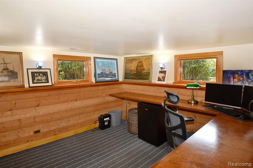 621 W 4TH Street, Royal Oak, MI 48067 — Photo 22