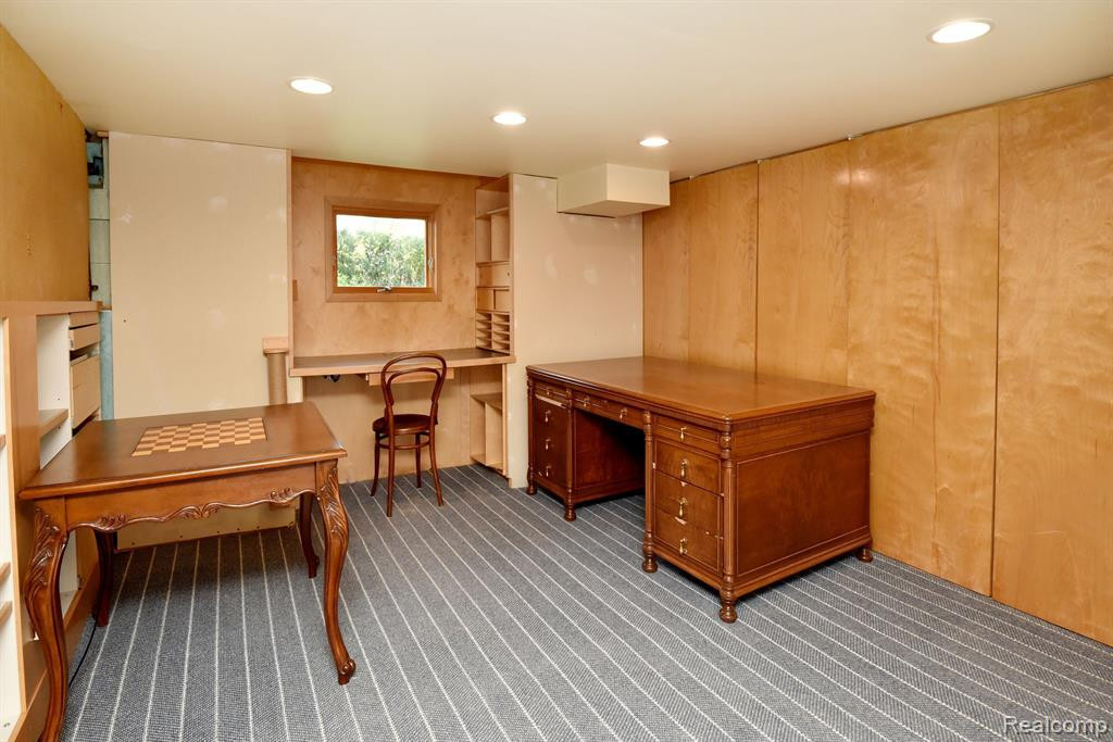 621 W 4TH Street, Royal Oak, MI 48067 — Photo 24
