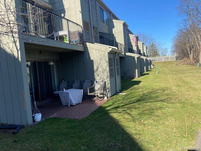 9565 HARBOUR COVE, Ypsilanti, MI 48197 — Photo 18