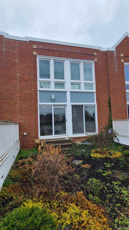 337 E CRESCENT Lane, 14, Detroit, MI 48207 — Photo 3