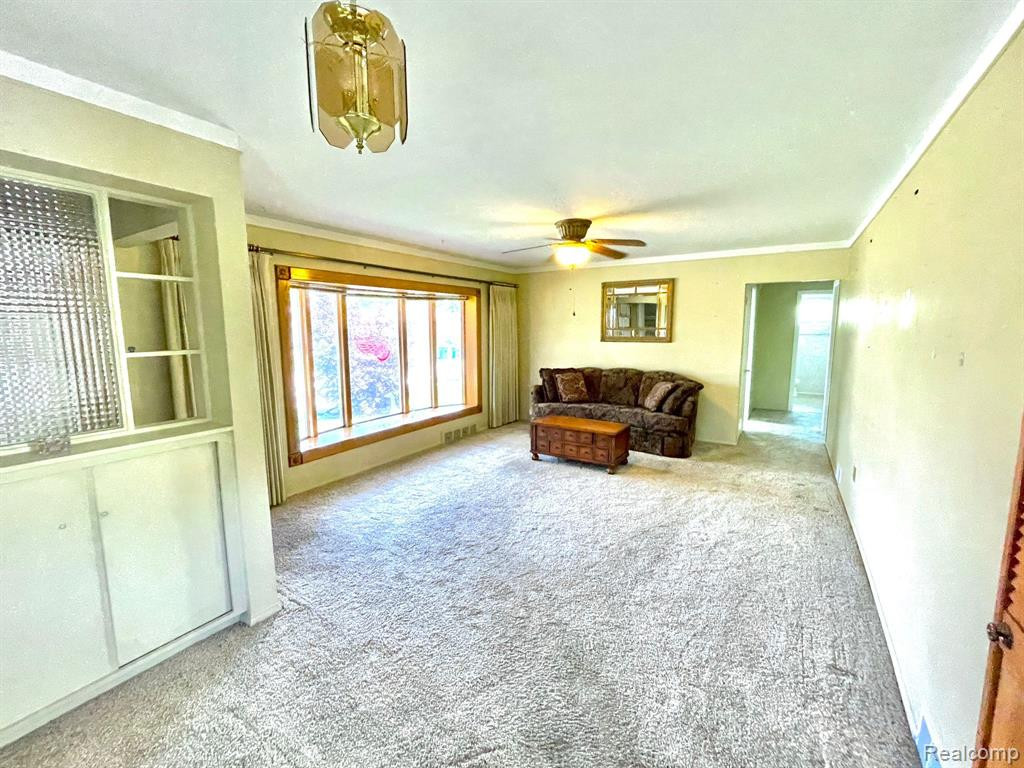 7064 ROSEMARY Street, Dearborn Heights, MI 48127 — Photo 13