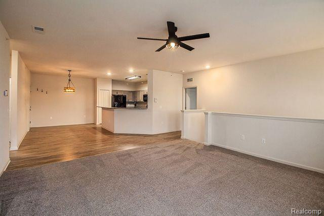 9860 RIDGE RUN Street, Howell, MI 48855 — Photo 3