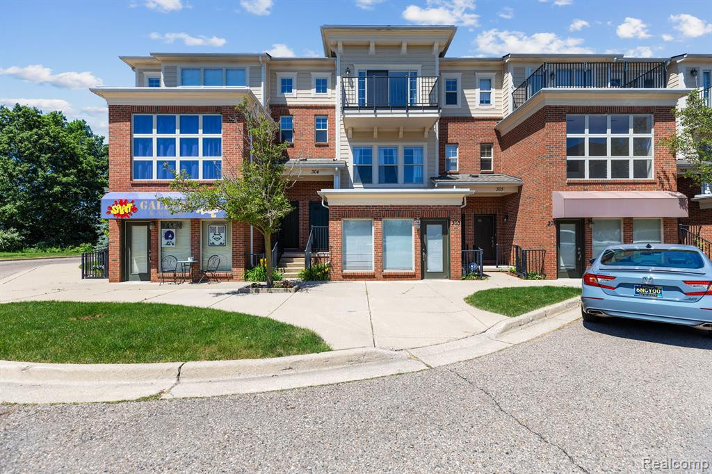 304 Legato Drive, Walled Lake, MI 48390 — Photo 2