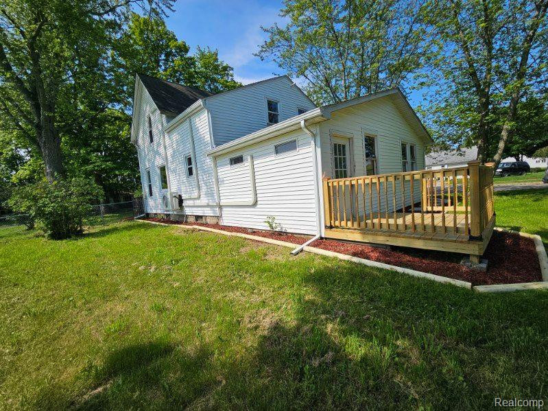 411 LYTLE Avenue, Harbor Beach, MI 48441 — front exterior