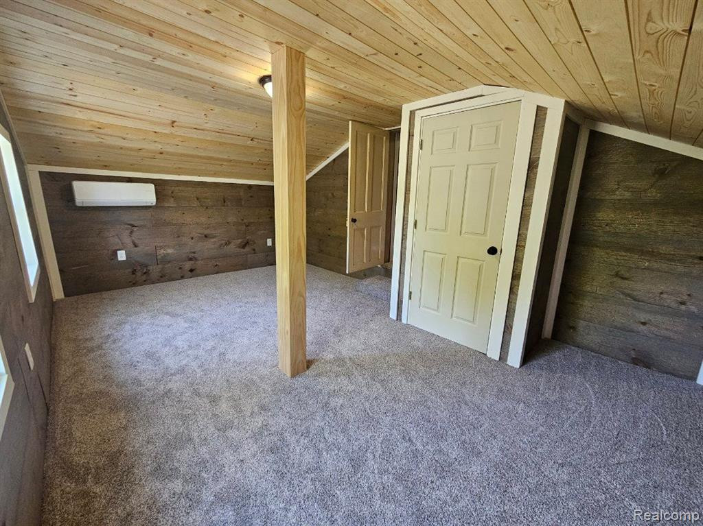 411 LYTLE Avenue, Harbor Beach, MI 48441 — Photo 12