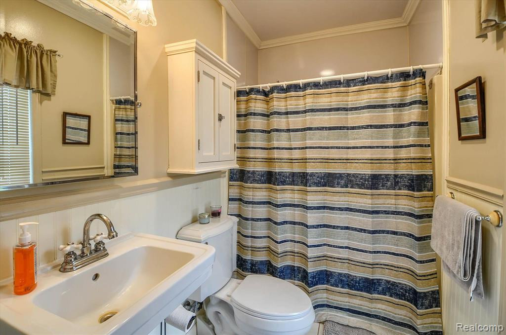 589 N LAKE PLEASANT Road, Attica, MI 48412 — Photo 11