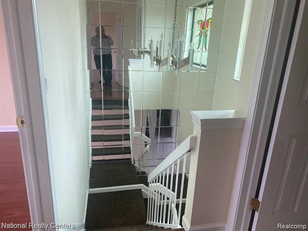 5223 POTOMAC Run N, West Bloomfield, MI — Photo 4