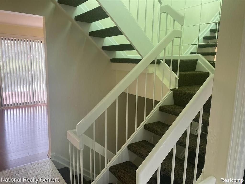5223 POTOMAC Run N, West Bloomfield, MI — Photo 12