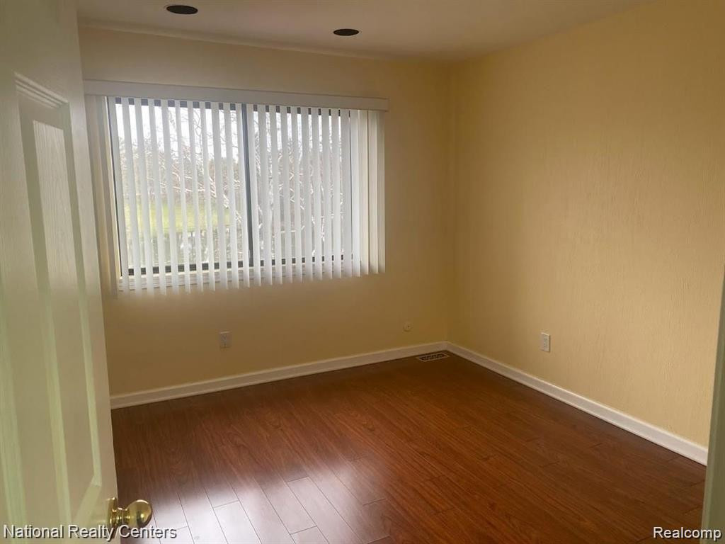 5223 POTOMAC Run N, West Bloomfield, MI — Photo 17
