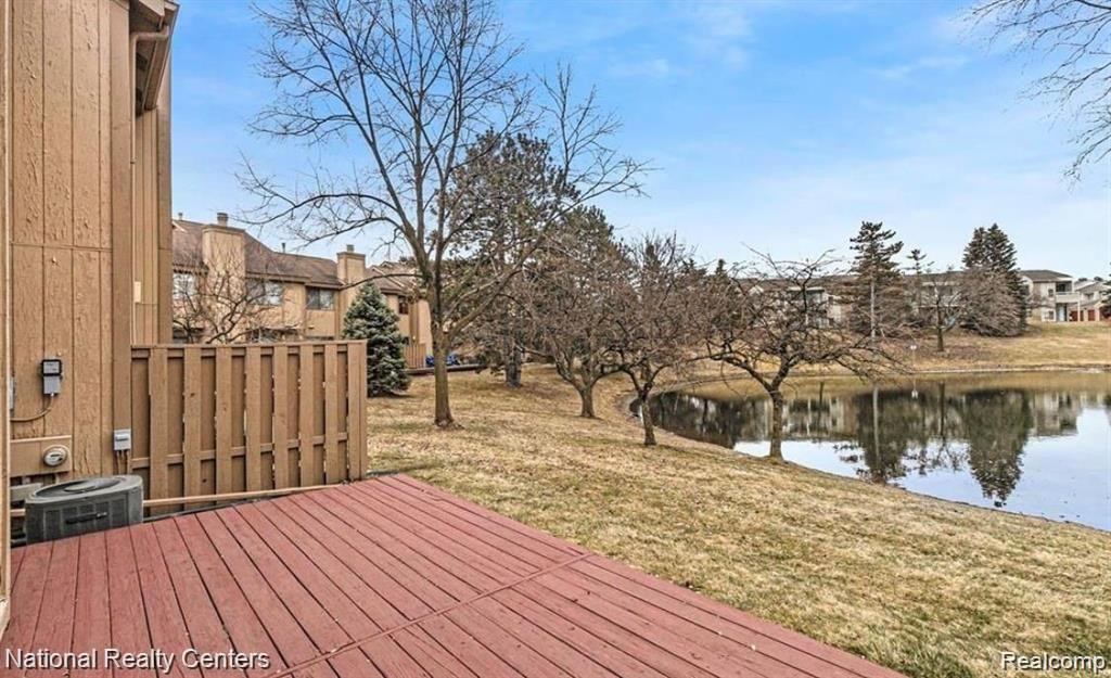 5223 POTOMAC Run N, West Bloomfield, MI — Photo 25