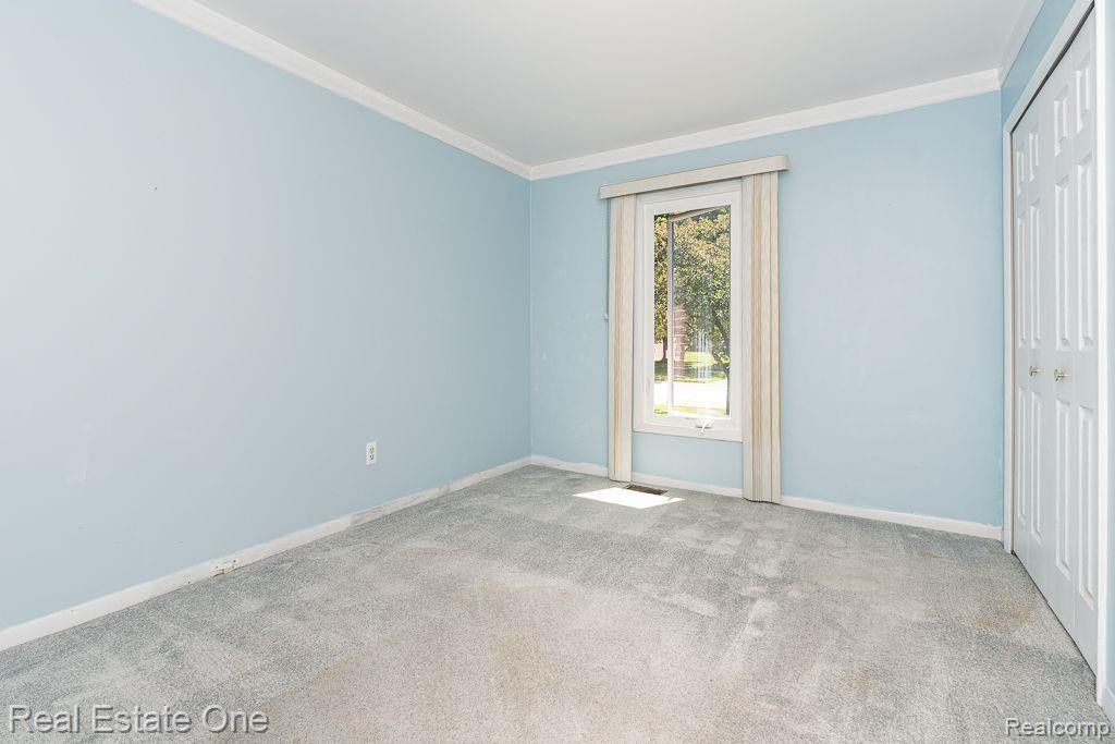 46070 MEADOWS Circle E, Macomb, MI 48044 — Photo 14