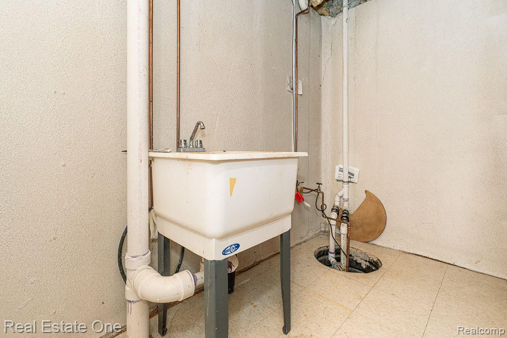 46070 MEADOWS Circle E, Macomb, MI 48044 — Photo 30