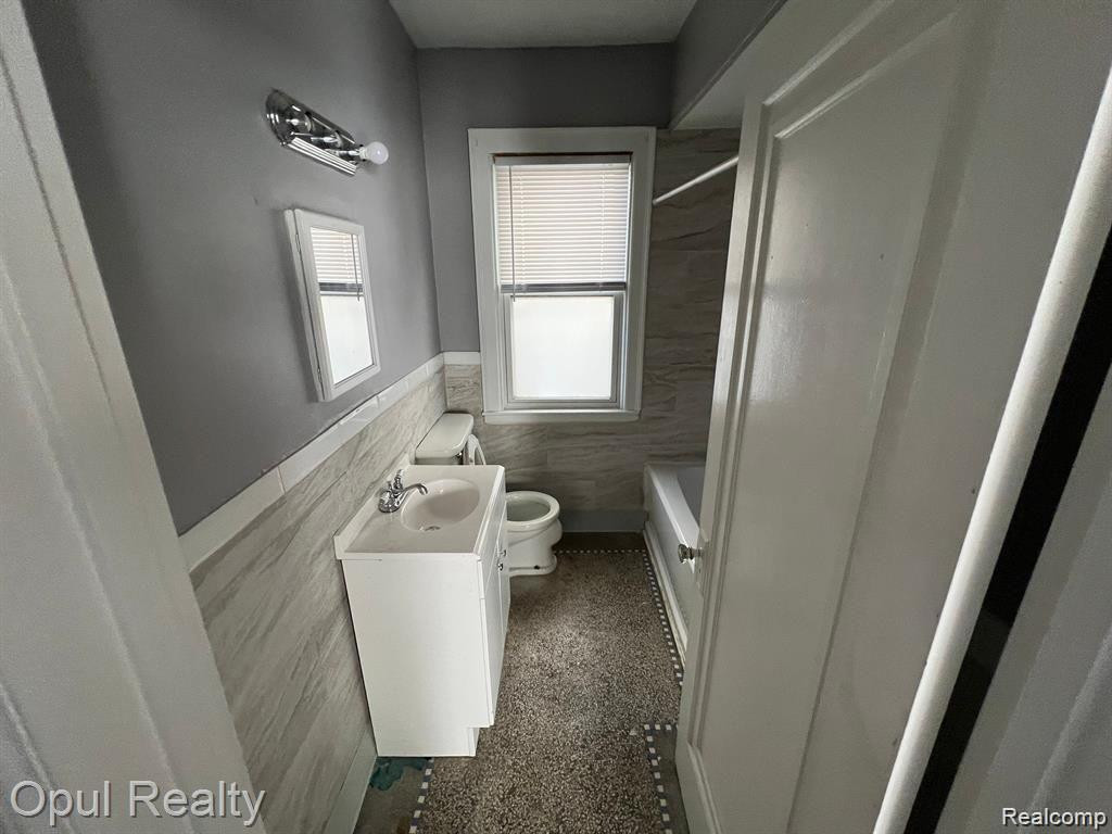 6525 TERNES Street, Dearborn, MI 48126 — Photo 7