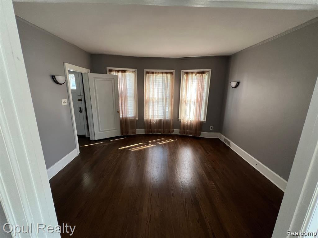 6525 TERNES Street, Dearborn, MI 48126 — Photo 8