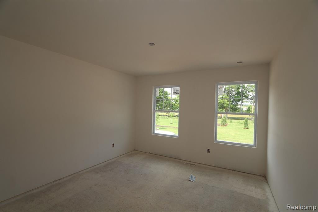 580 Heritage Farms Blvd Boulevard, Chelsea, MI 48118 — Photo 5