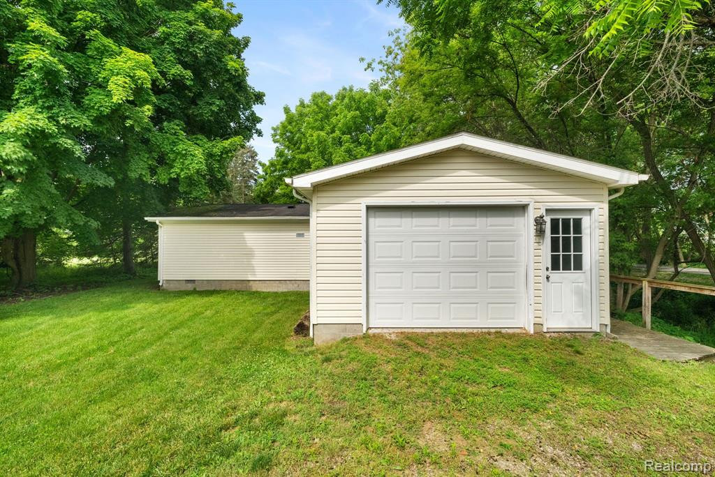 5790 MAIN REAR Street, Lexington, MI 48450 — Photo 28