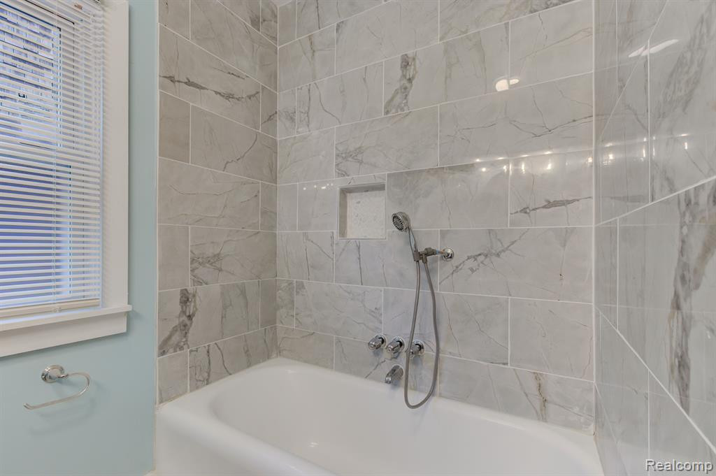 4373 LESLIE Street, Detroit, MI 48238 — Photo 23
