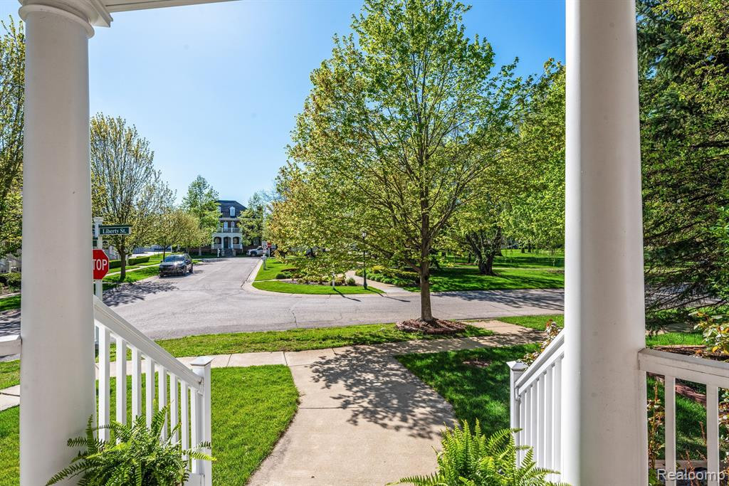 50360 HANCOCK Street, Canton, MI 48188 — Photo 4