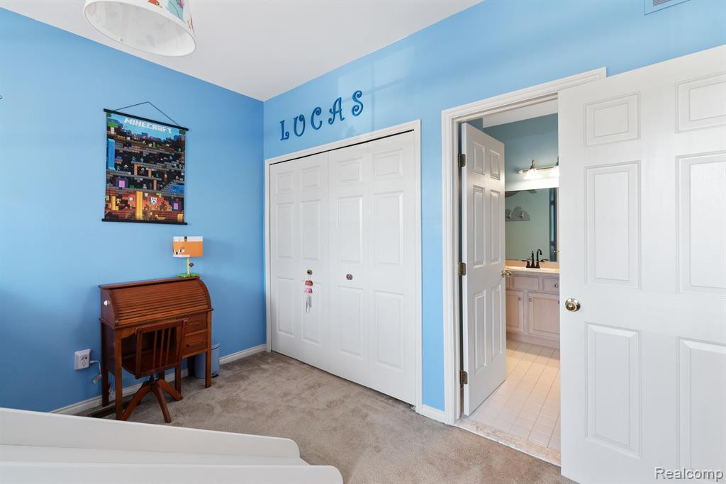 50360 HANCOCK Street, Canton, MI 48188 — Photo 27