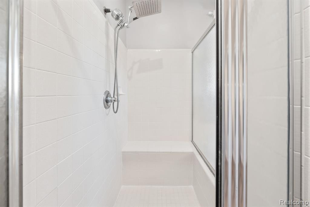50360 HANCOCK Street, Canton, MI 48188 — Photo 35