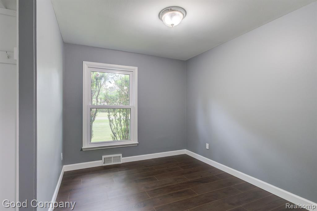6865 E DARTMOOR Road, West Bloomfield, MI — Photo 23