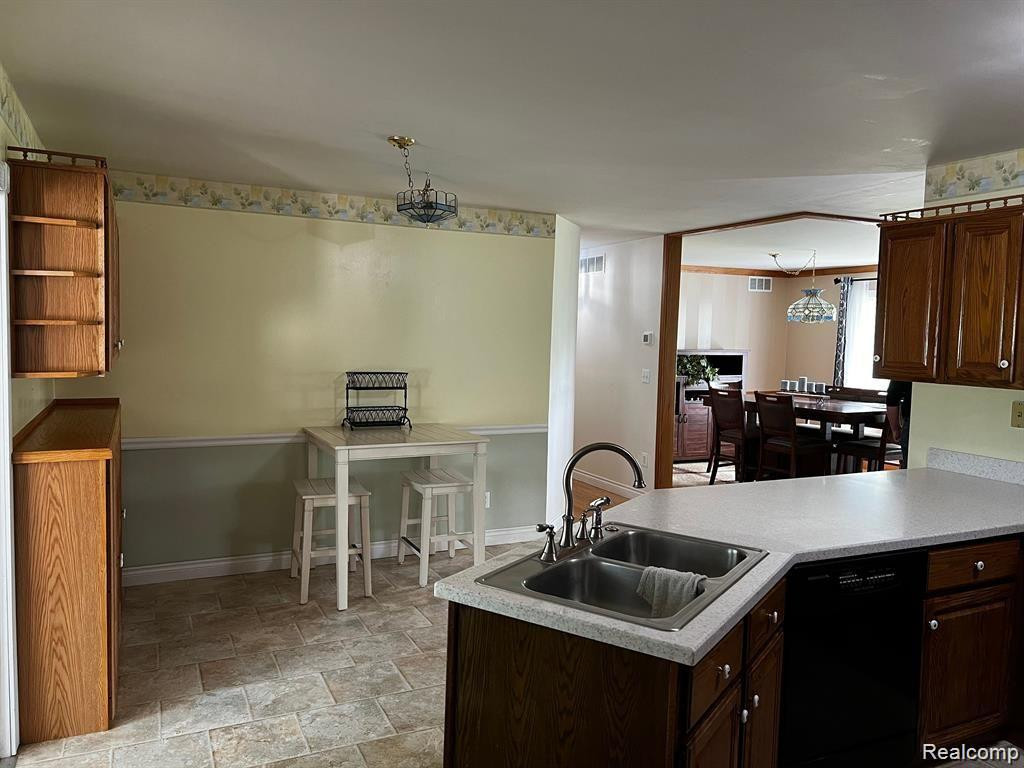 6153 S STATE Road, Goodrich Vlg, MI — Photo 9