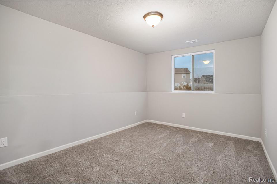 7146 TIMBERLINE Drive, Flint, MI 48507 — Photo 13