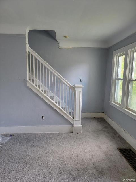 9300 MCKINNEY Street, Detroit, MI 48224 — Photo 4